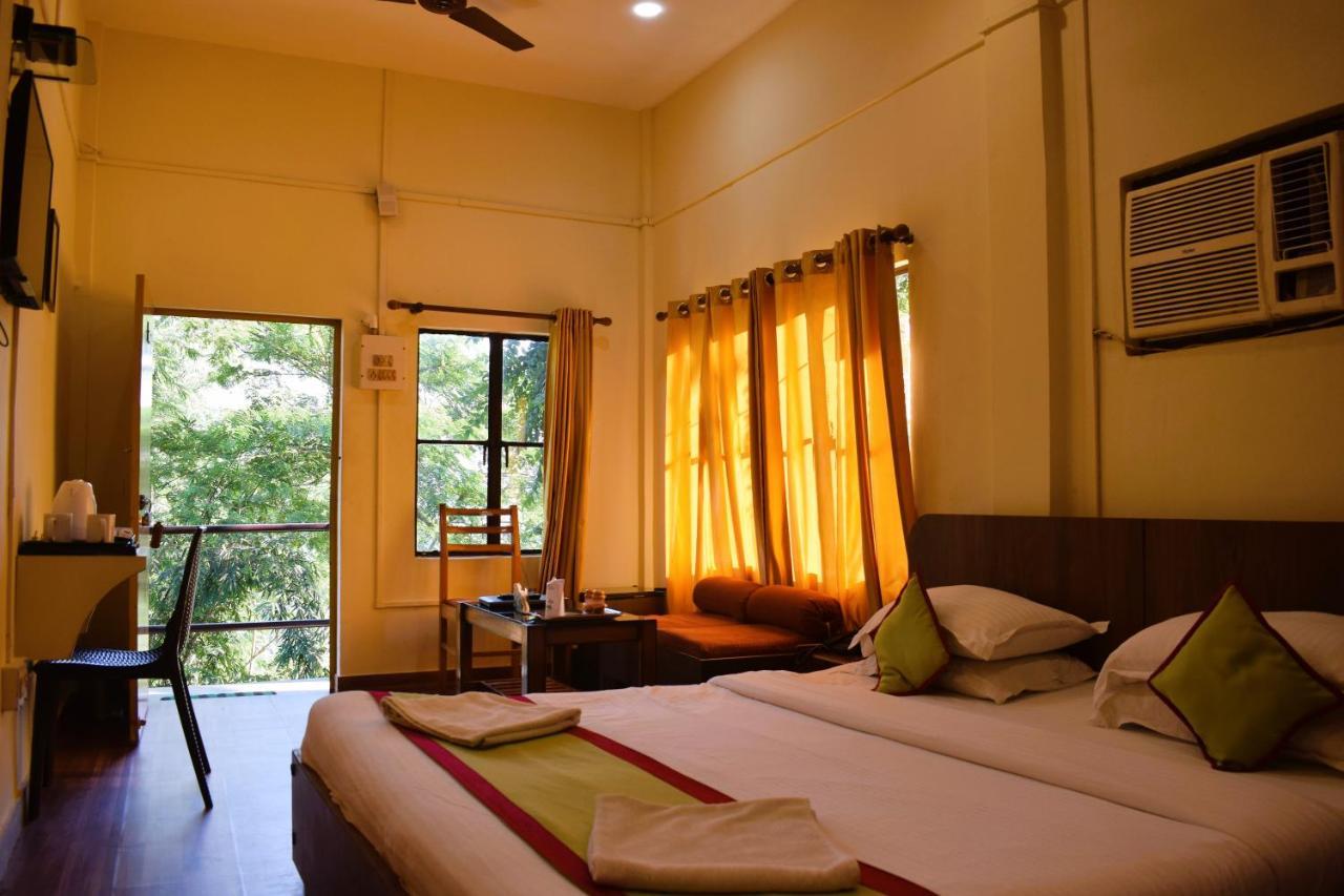 Brahmaputra Jungle Resort Guwahati Ngoại thất bức ảnh